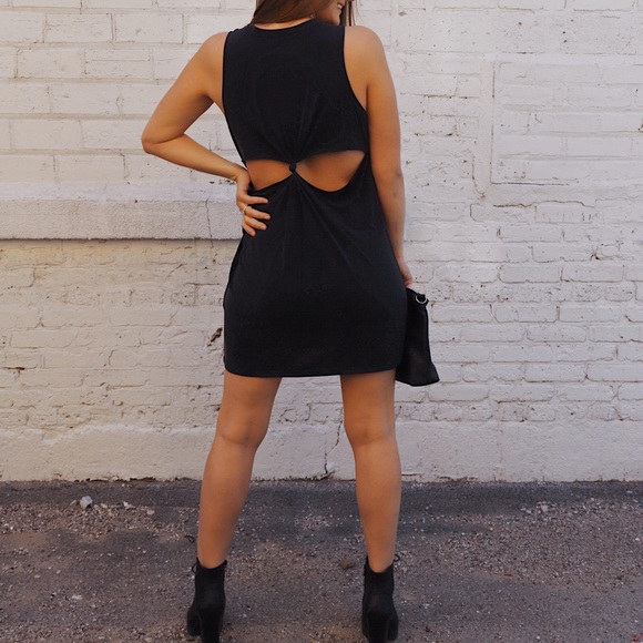 NWT Black t-shirt dress - Picture 3 of 9